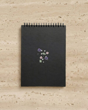 מחברת נקודות Night Blossom Sketchbook