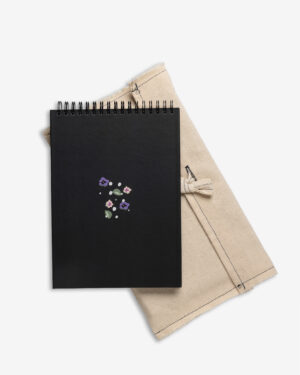 מחברת Night Blossom וקייס תואם